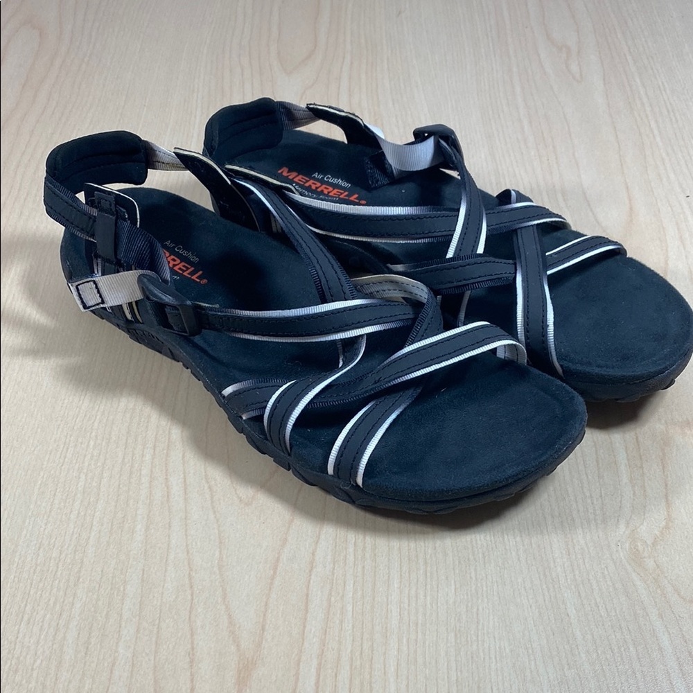 Merrell Black and White Strappy Outdoor Sandals